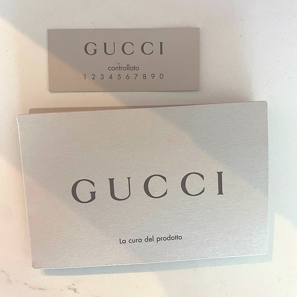 Gucci Nice Microguccissima Patent Leather Top Handle Bag, Fuchsia - Picture 6 of 7